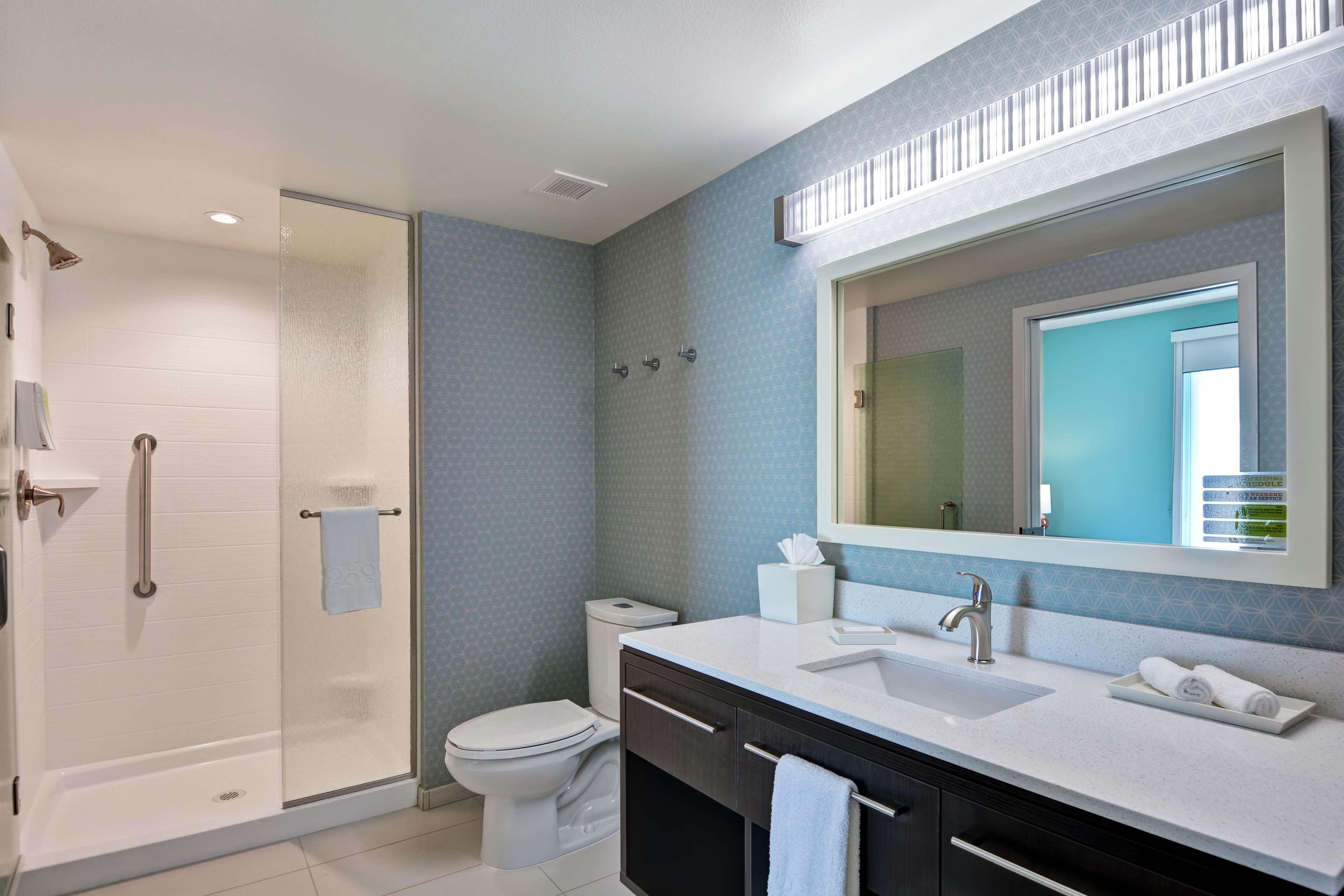 Home2 Suites By Hilton Las Vegas Strip South Exterior photo