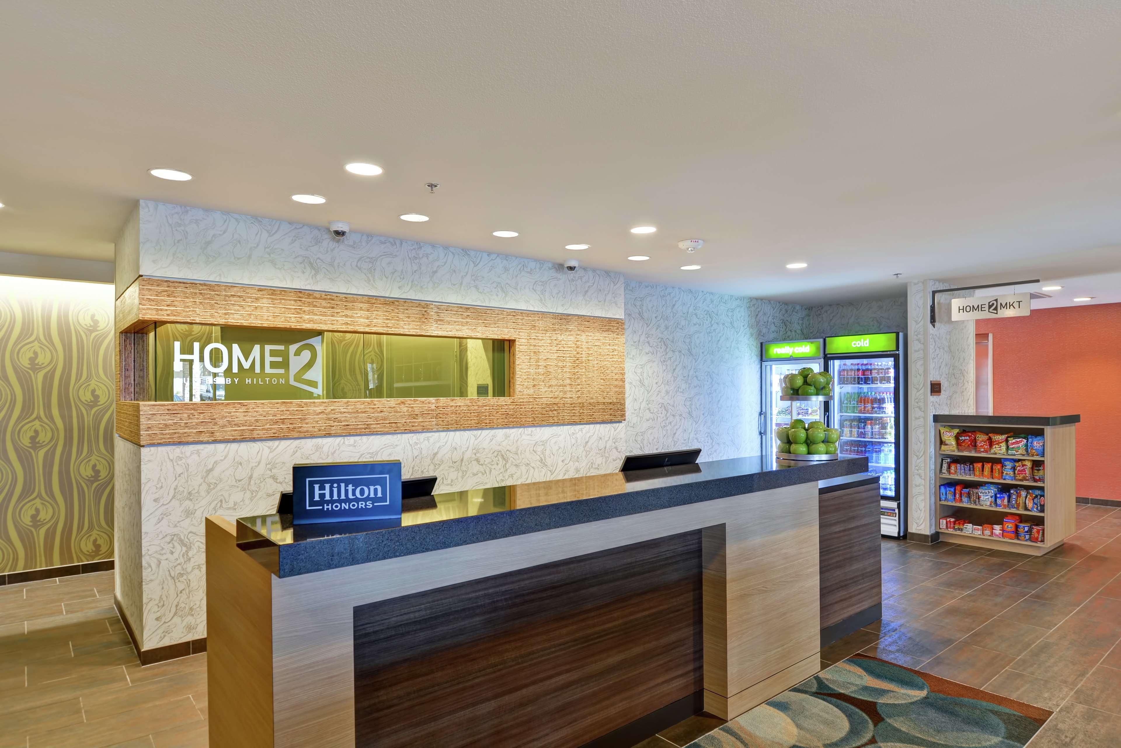 Home2 Suites By Hilton Las Vegas Strip South Exterior photo
