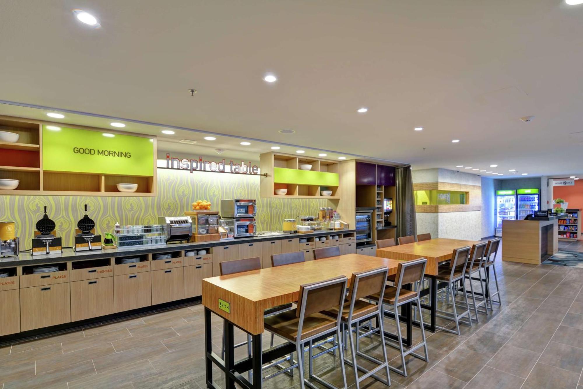 Home2 Suites By Hilton Las Vegas Strip South Exterior photo