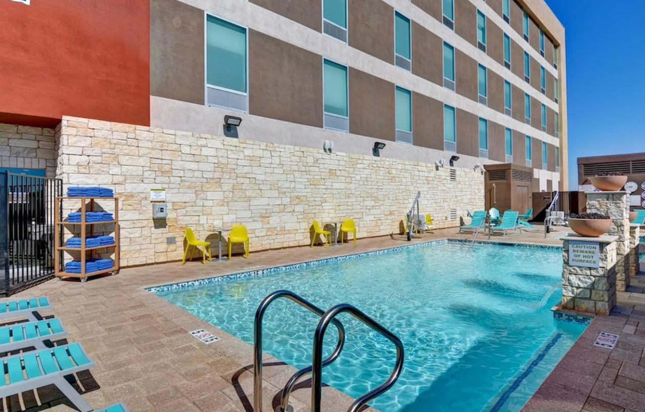 Home2 Suites By Hilton Las Vegas Strip South Exterior photo